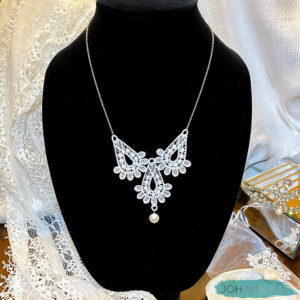 Bridal Lace Necklace with a Genuine Pearl